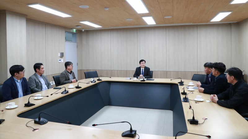KakaoTalk_20231108_152541342_04.jpg